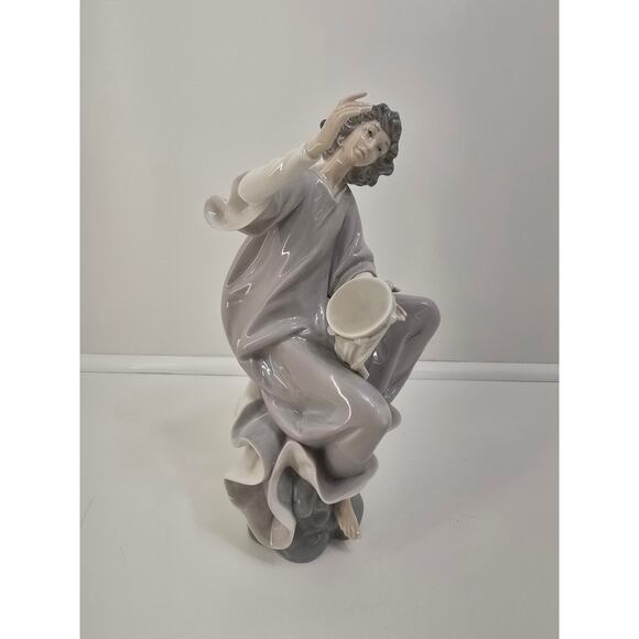 LLADRO Angel with Tambourine # 1320 Angel Sitting on Rock Spain - Picture 1 of 6